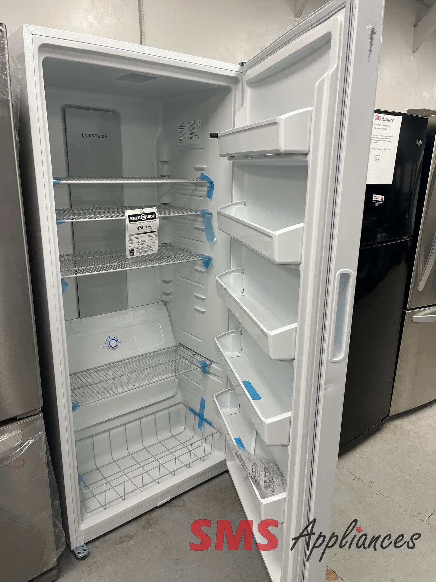 Open Box Freezers FFUE2022AWW Frigidaire - Image 2