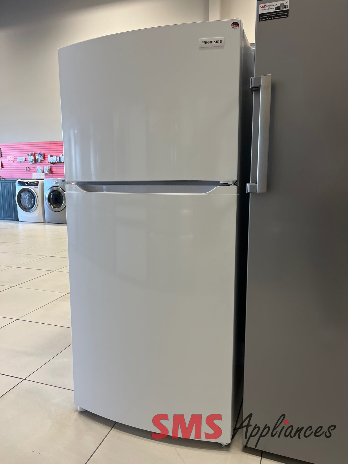 Open Box Fridges FFHT1425VW Frigidaire - Image 5