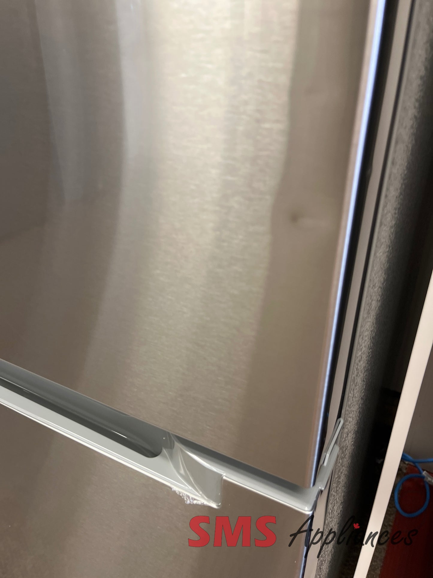 Open Box Fridges FRFN1801AF Frigidaire - Image 6