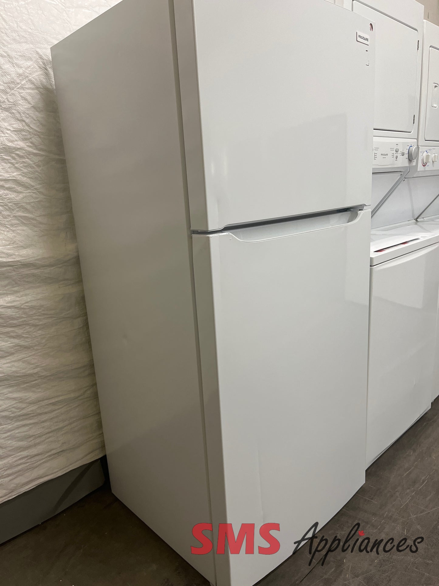 Open Box Fridges FRTE1835AW Frigidaire - Image 3