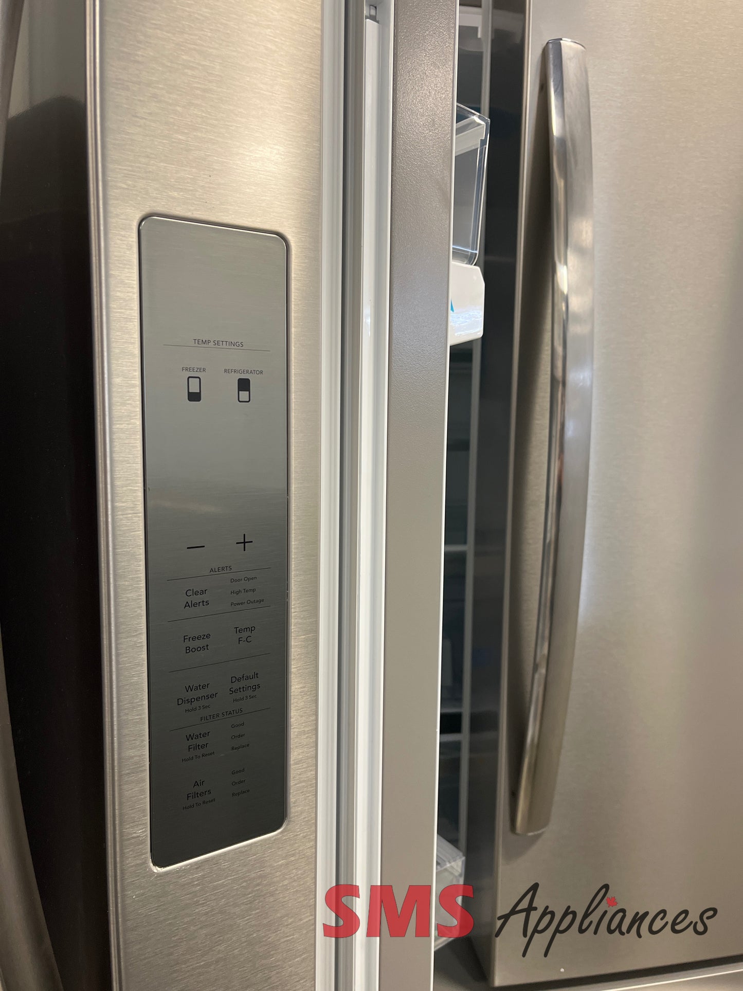 Open Box Fridges GRFN2853AF Frigidaire - Image 7