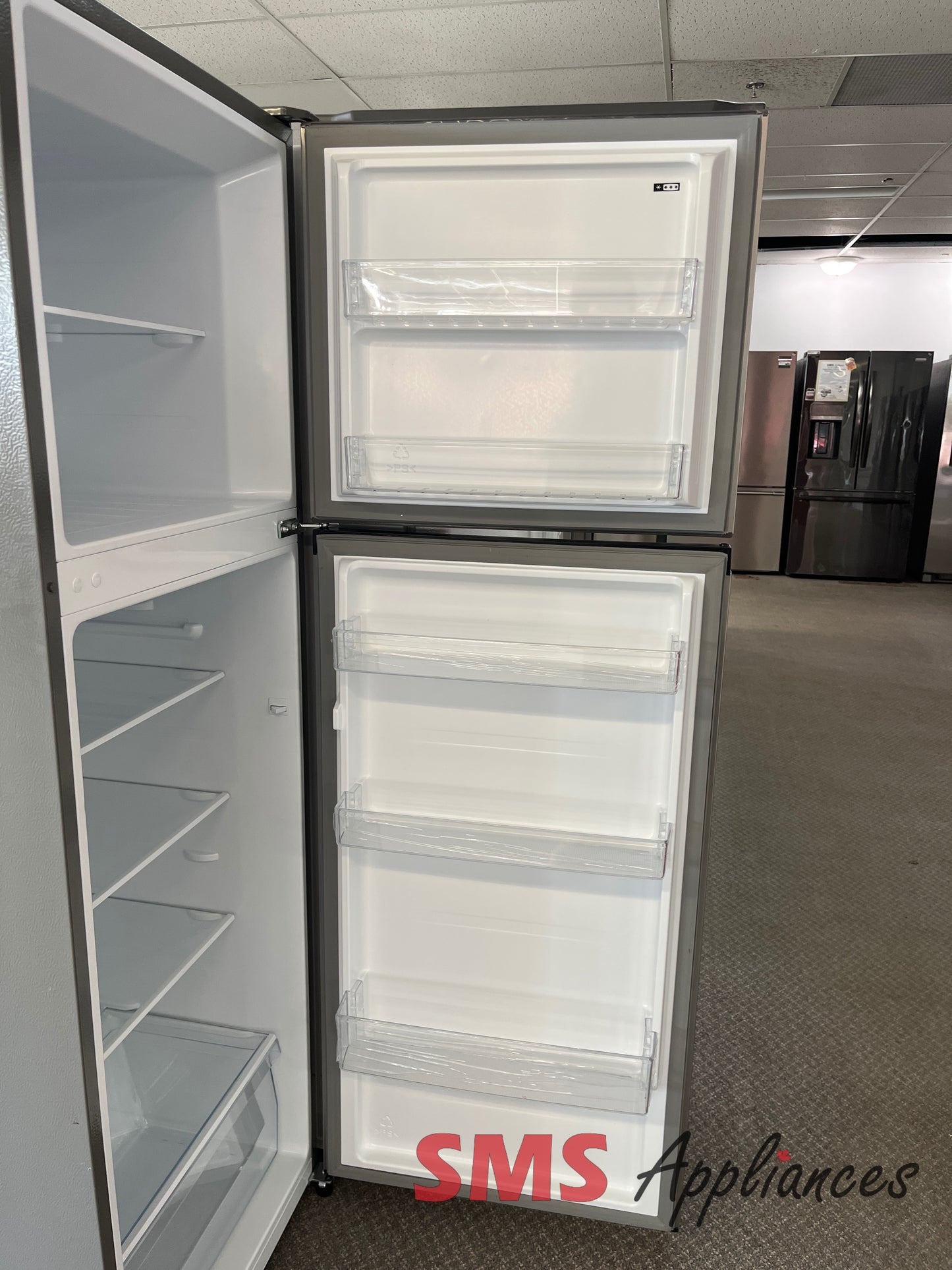 Open Box Fridges RT12A2CSE Hisense - Image 5