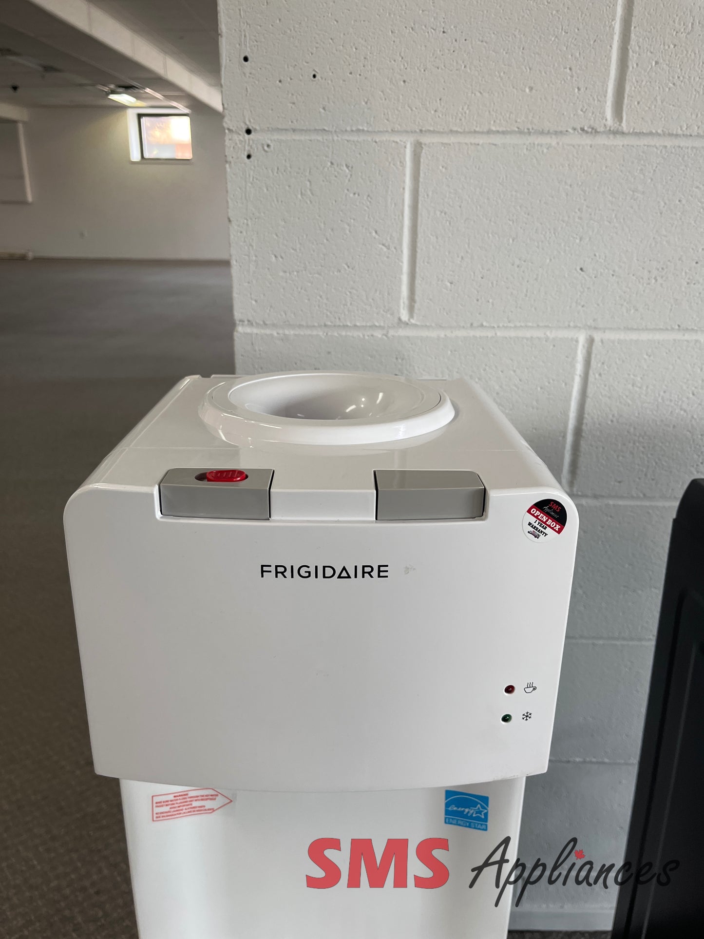 Open Box Small Appliances EFWC498 Frigidaire - Image 2