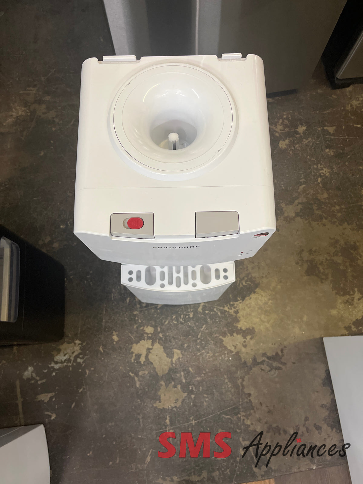 Open Box Small Appliances EFWC498 Frigidaire - Image 2