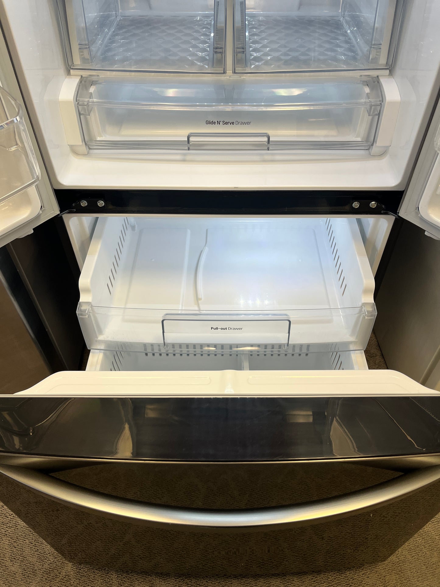 Refurbished – 30" Fridge LG LRFNS2200D