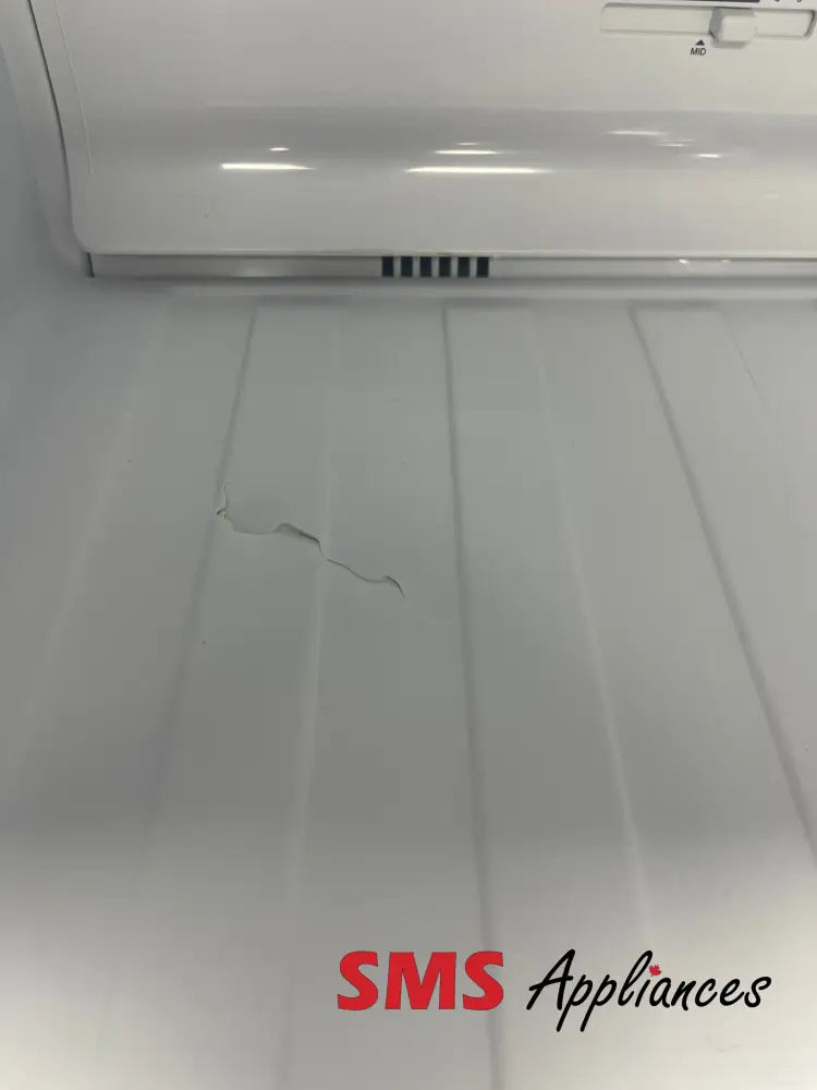 Open Box – 23’’ Fridge Hisense RT12A2CSE