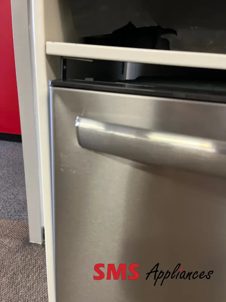 Open Box – 24’’ Dishwasher Frigidaire GDSH4735AF