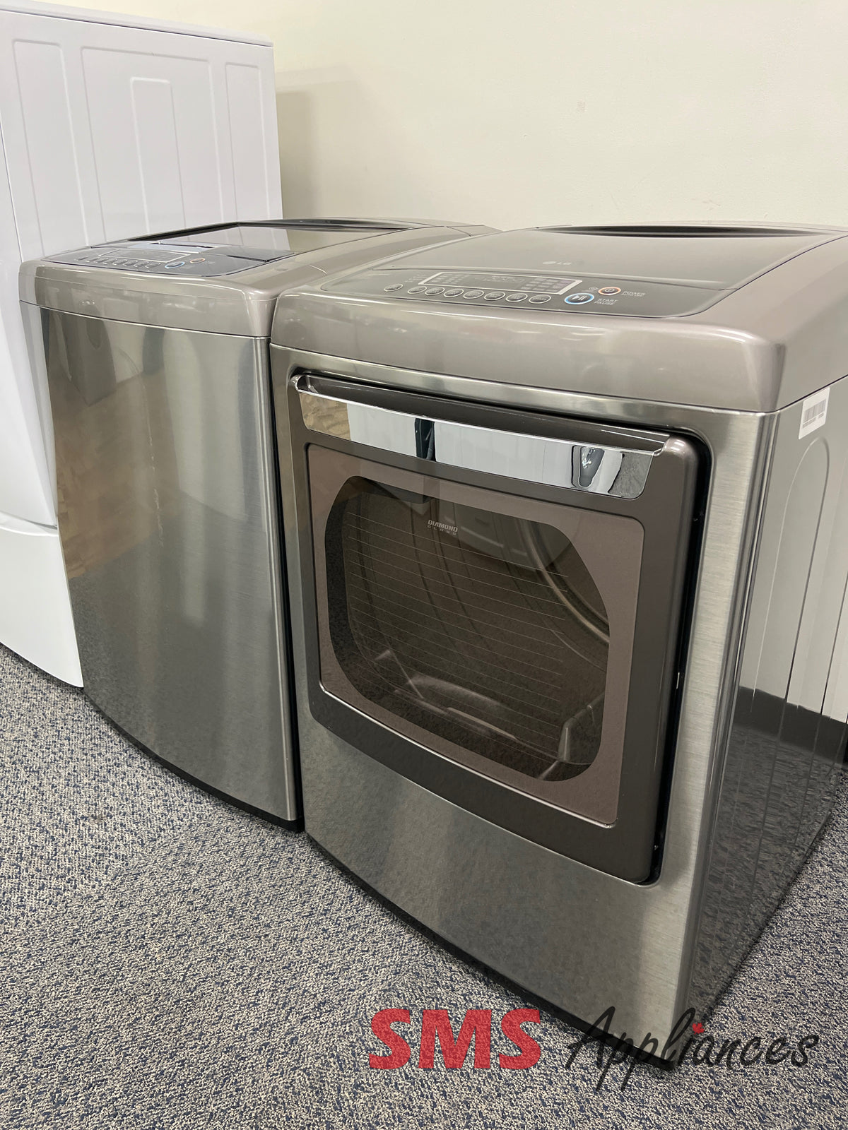 Open Box Laundry Sets WT1201CV/DELY1201V LG - Image 9