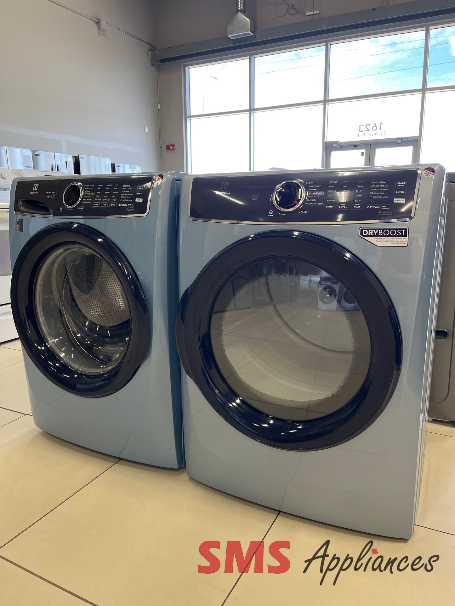 Open Box Laundry Sets ELFW7437AG/ELFE743CAG Electrolux - Image 7
