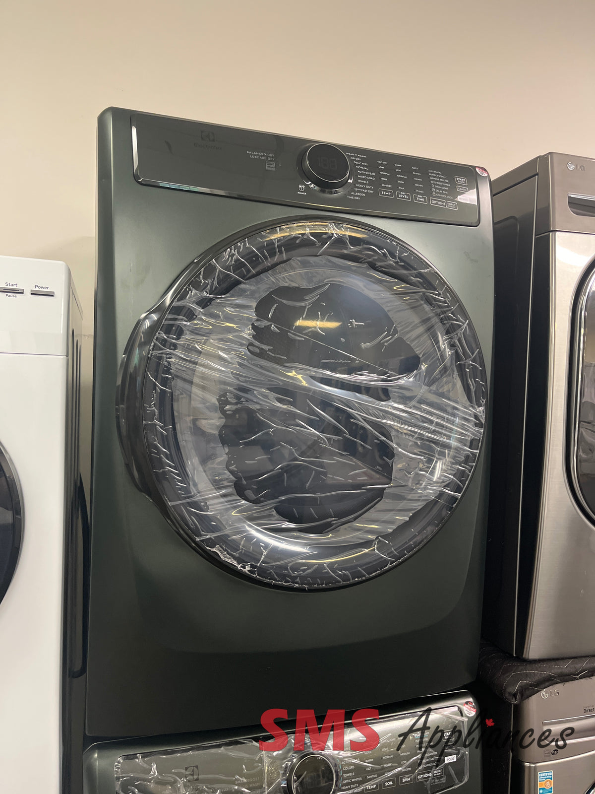 Open Box Laundry Sets ELFW7738AA/ELFE773CAA Electrolux - Image 2