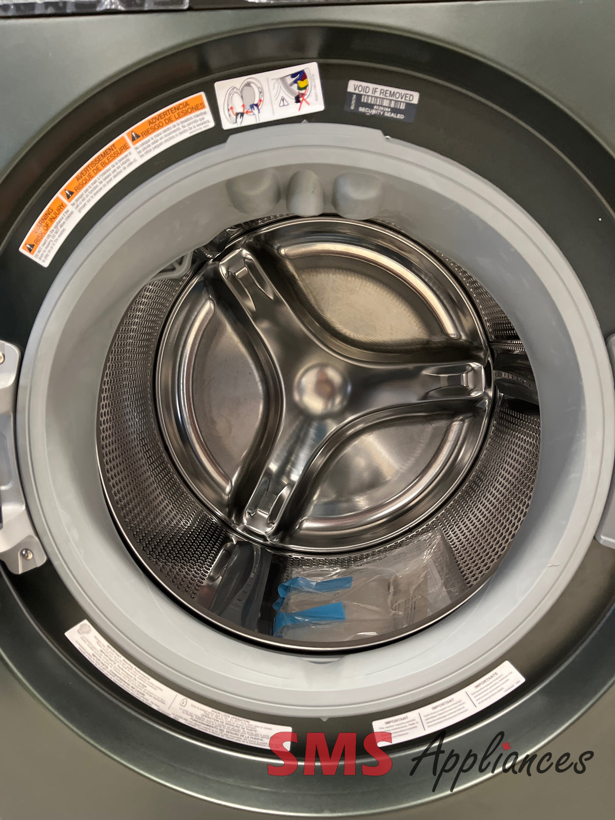 Electrolux ELFW7738AA open box laundry set photo at SMS Appliances Calgary