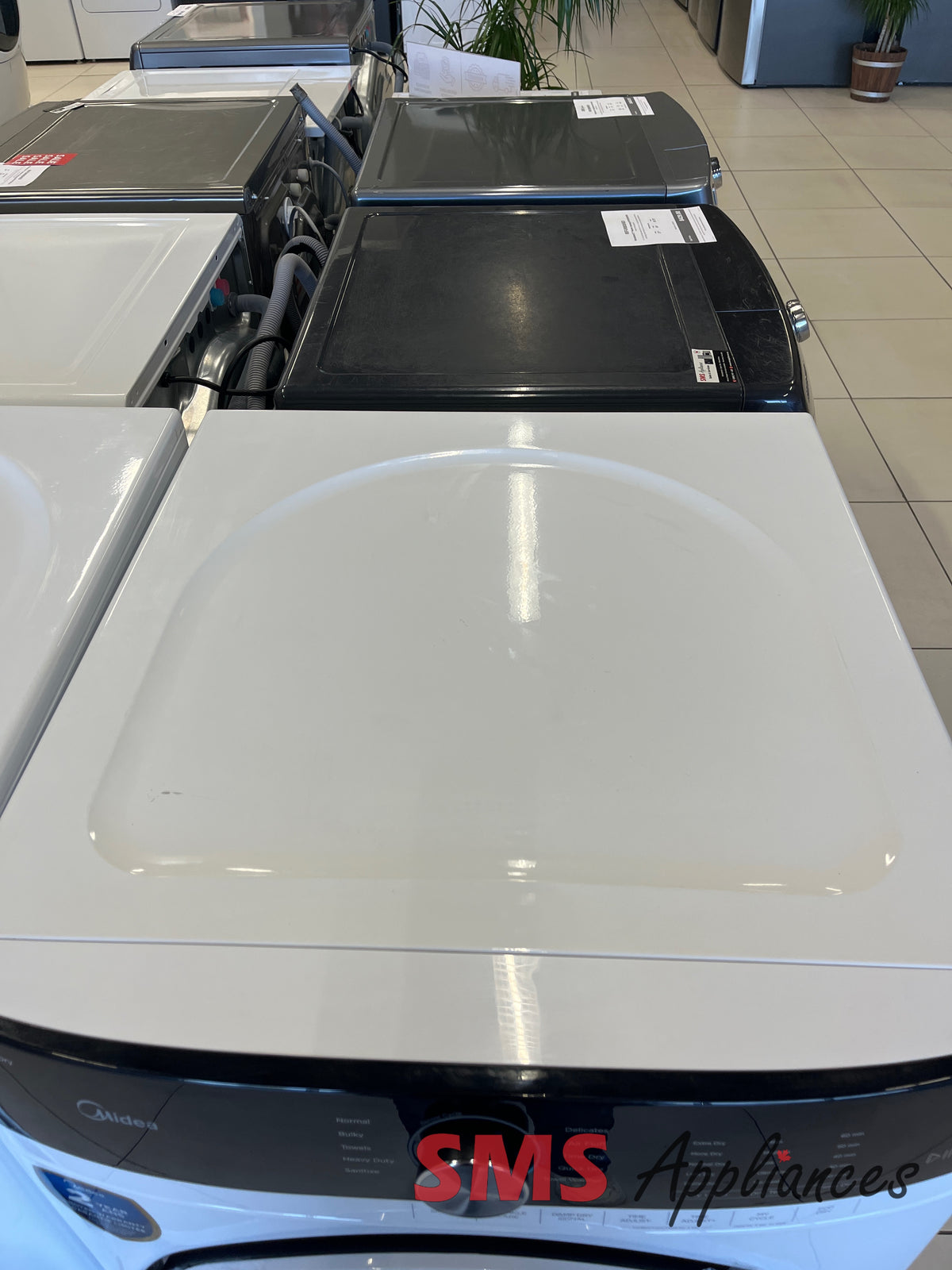 Open Box Laundry Sets MLH52N4AWW/MLE52N4AWW Midea - Image 9