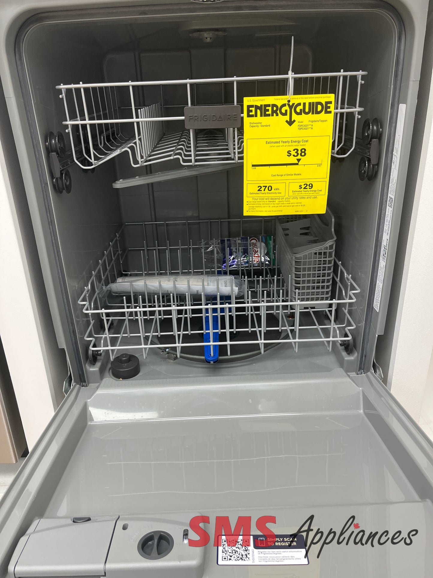 New Dishwashers FDPC4221AW3A Frigidaire - Image 2