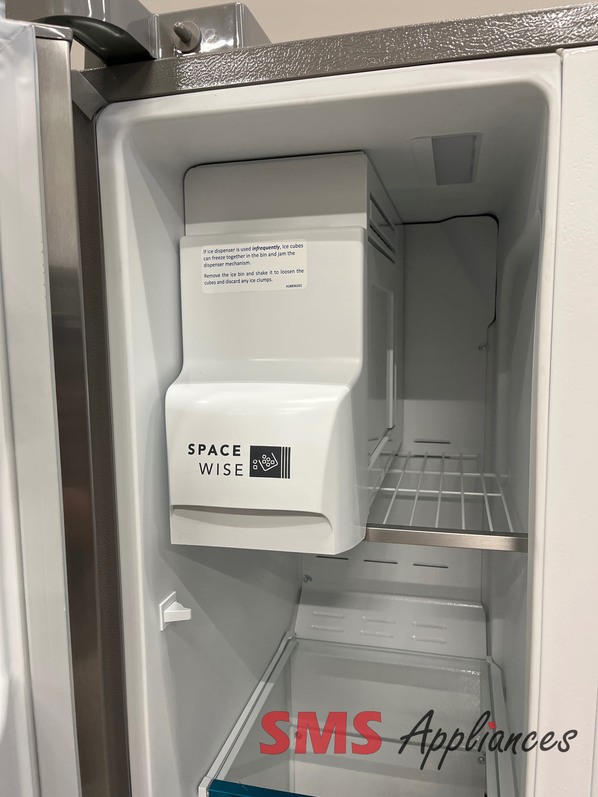 New Fridges PRSC2222AF Frigidaire - Image 3