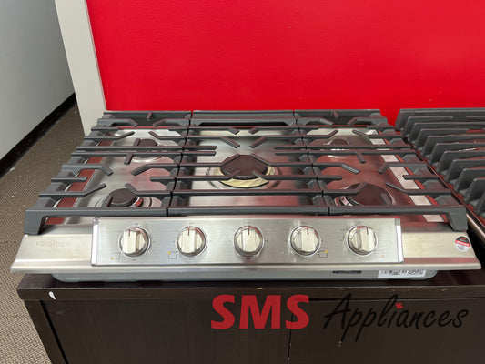 Open Box Cooktops PCCG3080AS Frigidaire - Image 1