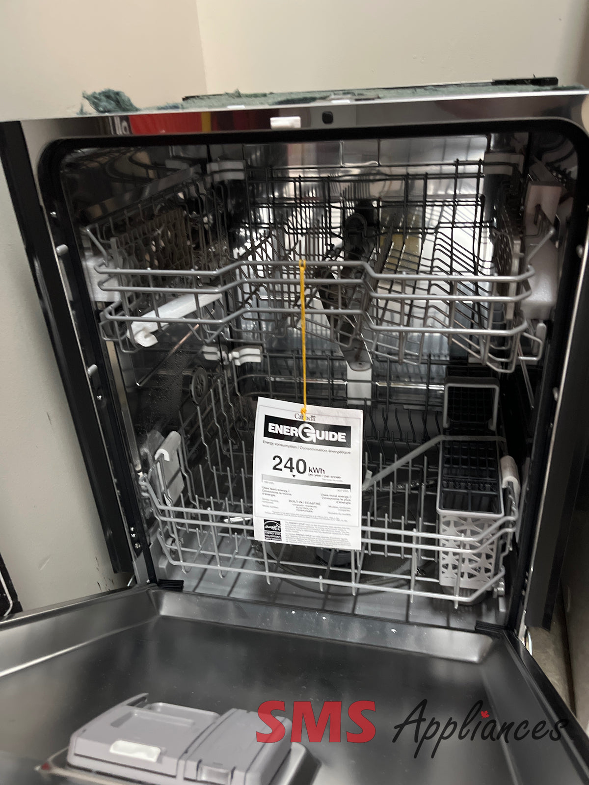 Open Box Dishwashers FDHP4336AW Frigidaire - Image 3