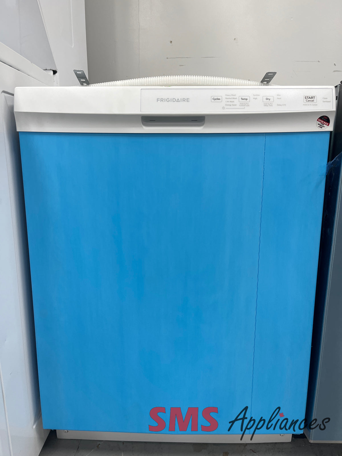 Open Box Dishwashers FDPC4314AW Frigidaire - Image 1