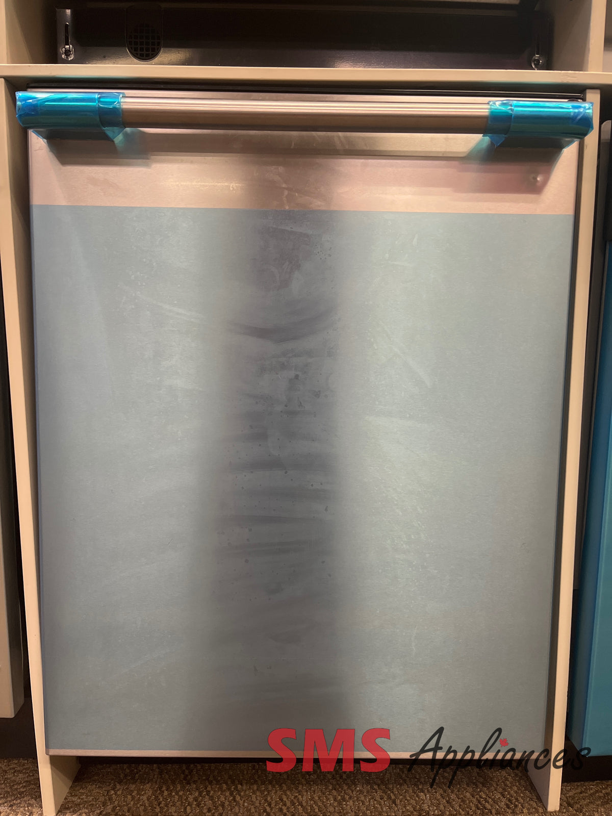 Open Box Dishwashers PDSH4816BF Frigidaire - Image 1