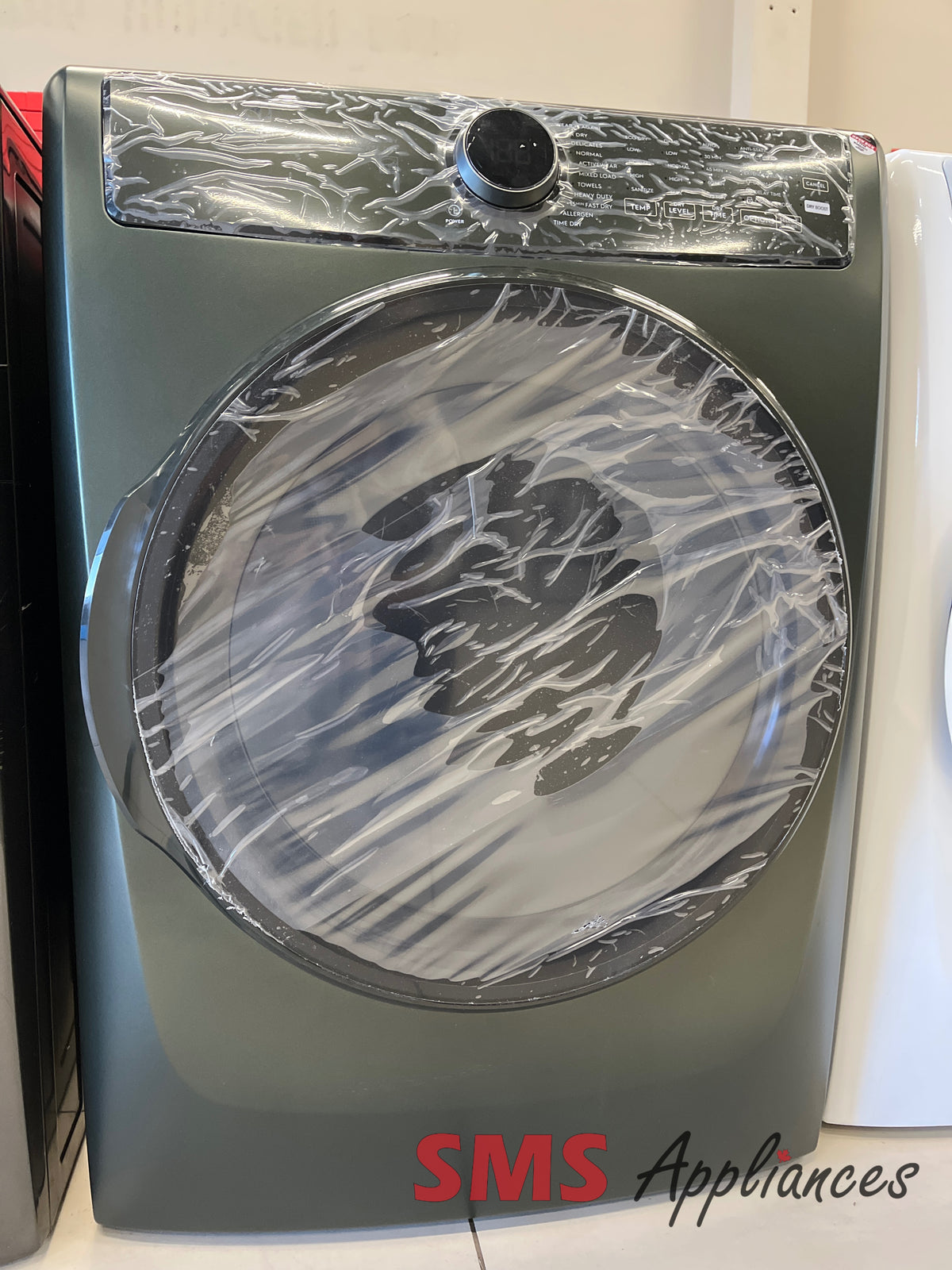 Open Box 27" Dryer Electrolux ELFE773CAA for sale in Calgary - SMS Appliances
