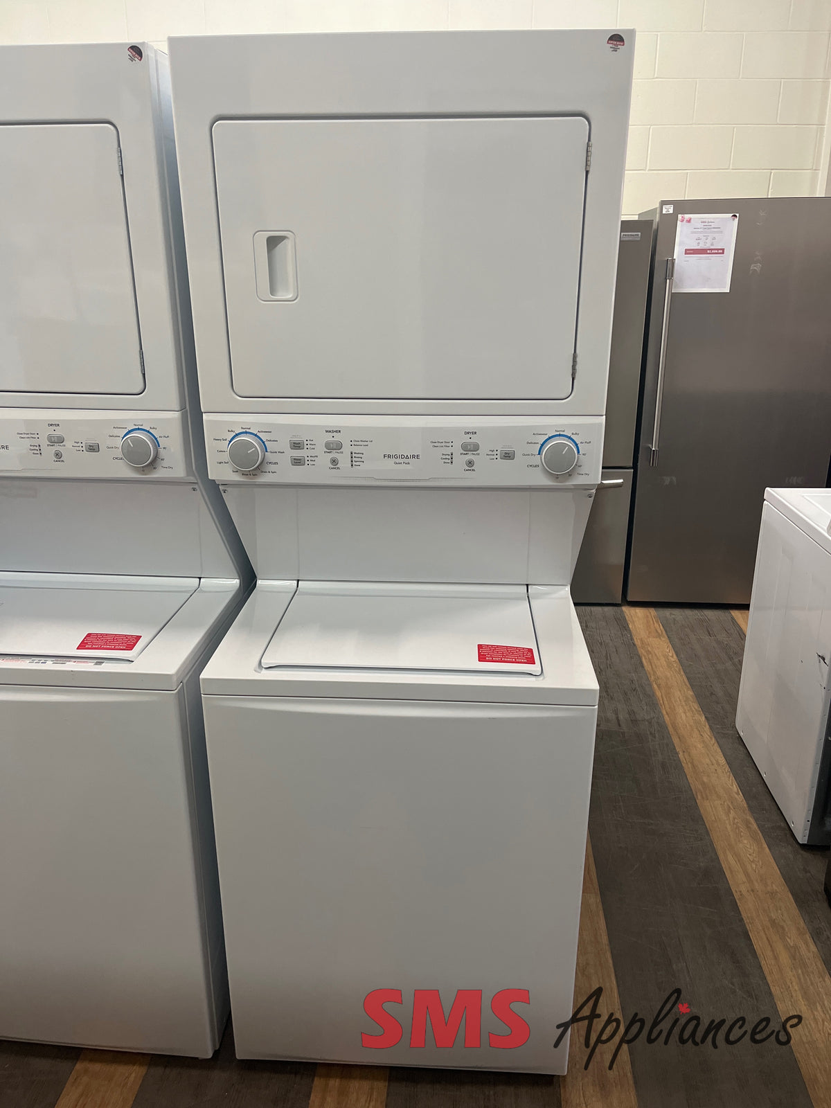 Open Box Dryers FLCE752CAW Frigidaire - Image 1