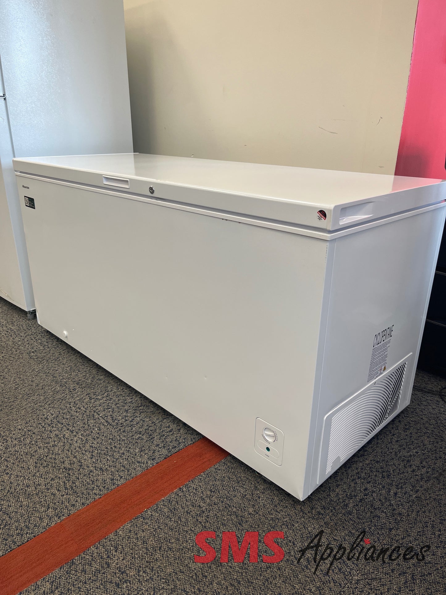 Open Box Freezers FC18D6CWD Hisense - Image 1