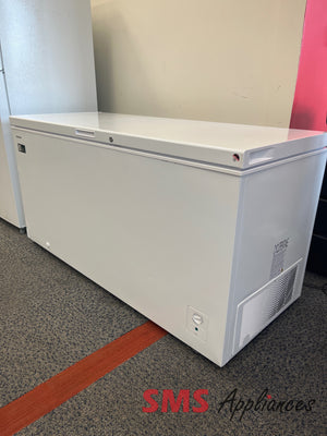 Open Box 66.5" Freezer Hisense FC18D6CWD