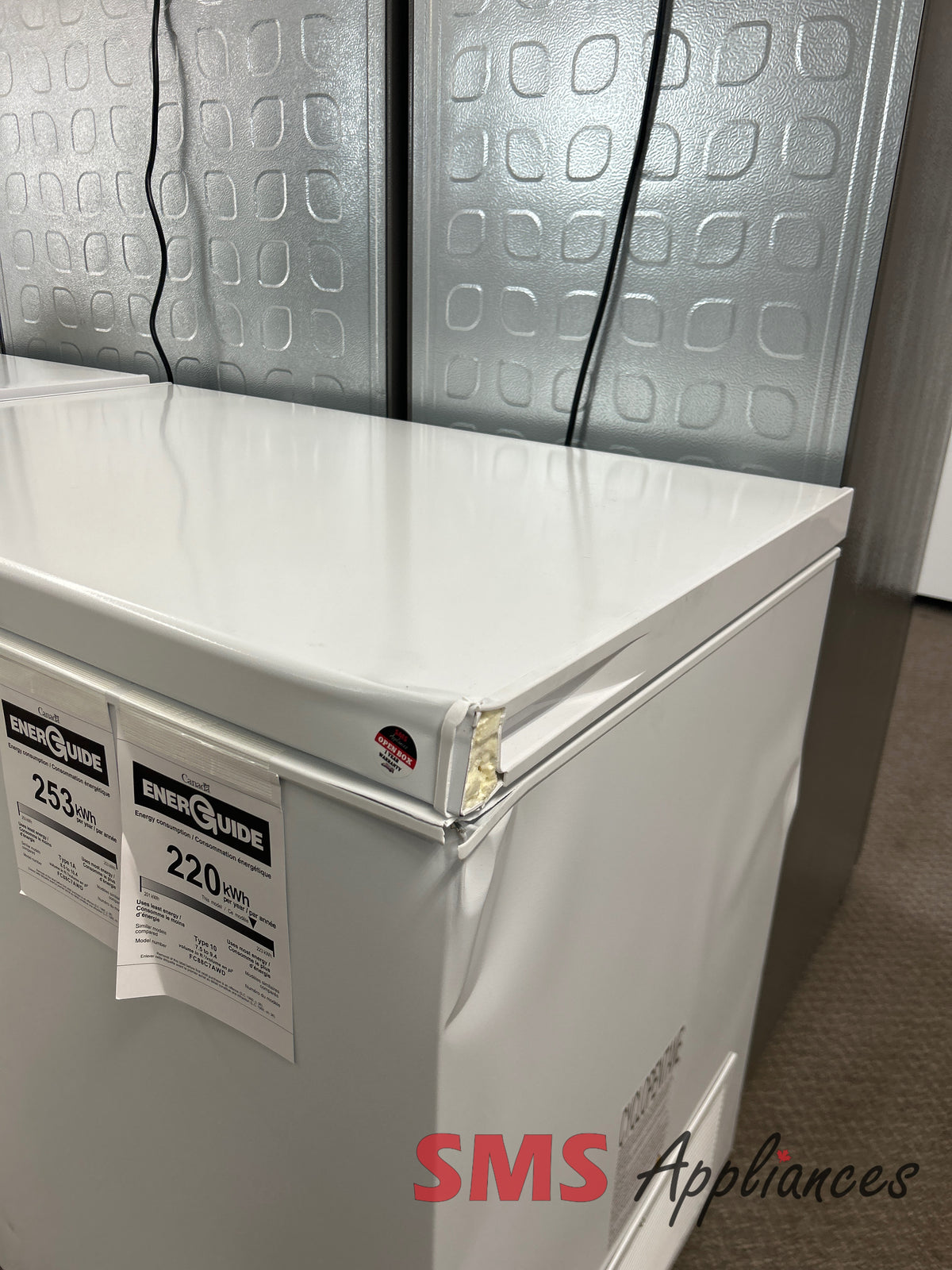 Open Box Freezers FC88C7AWD Hisense - Image 4