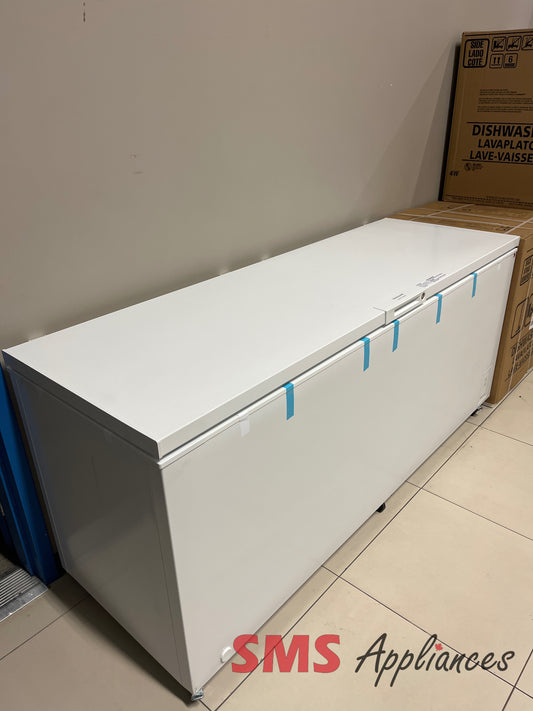 Open Box Freezers FFCL2562AW Frigidaire - Image 1