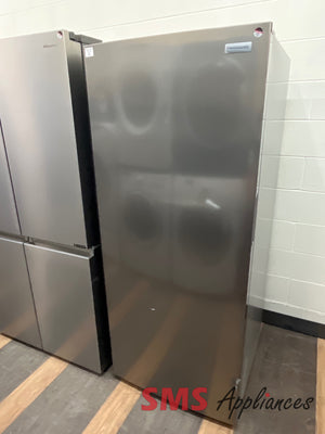 Open Box 28" Freezer Frigidaire FFFU16F2VV
