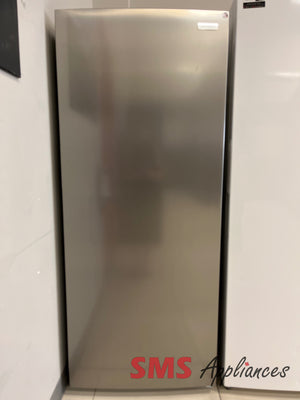 Open Box 28" Freezer Frigidaire FFUE1626AV