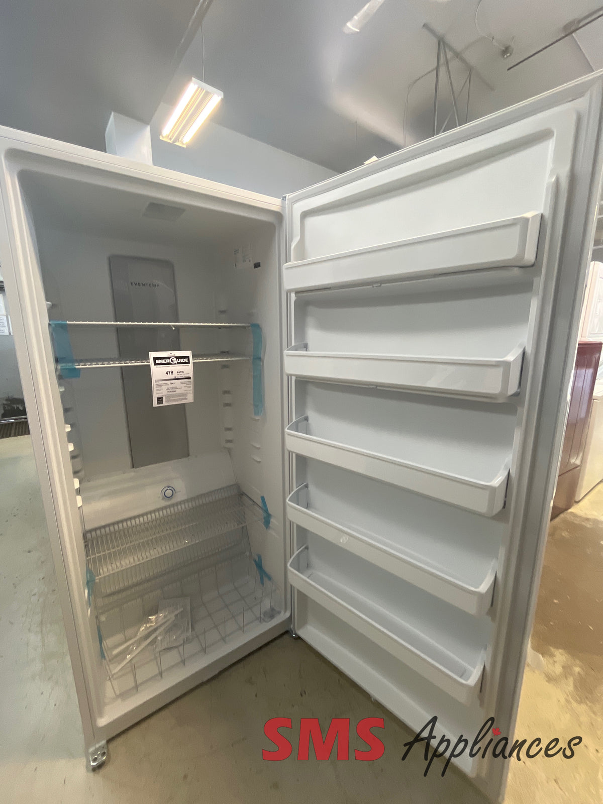 Open Box Freezers FFUE2022A Frigidaire - Image 2