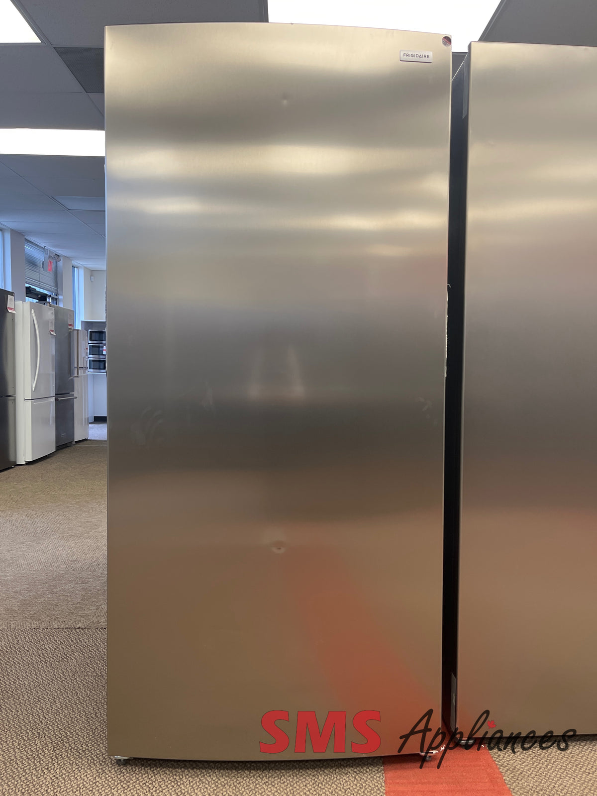 Open Box Freezers FFUE2022AF Frigidaire - Image 1