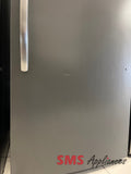 Open Box Freezers FFUE2024ANG Frigidaire - Image 2
