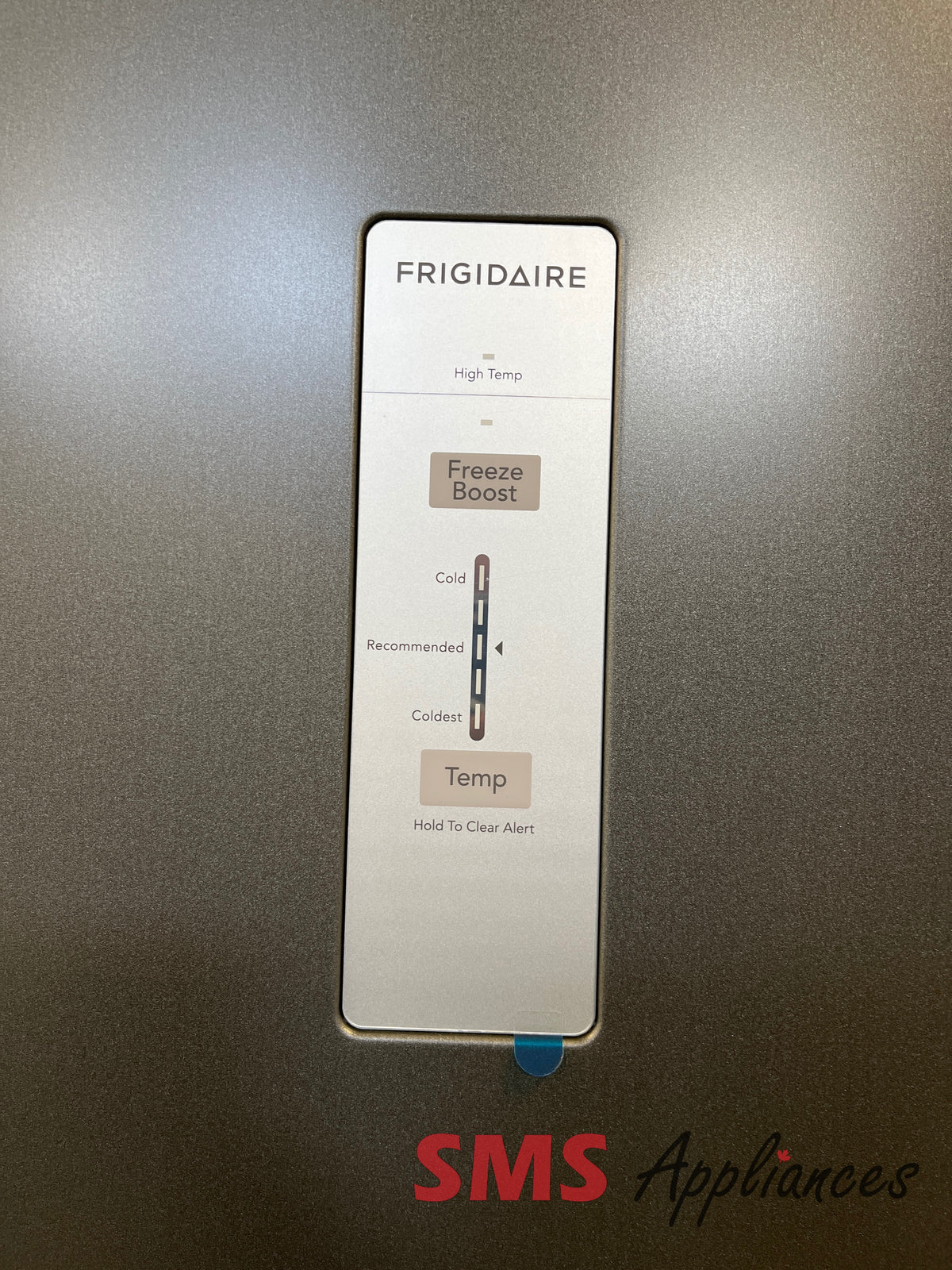 Open Box Freezers FFUE2024ANG Frigidaire - Image 4