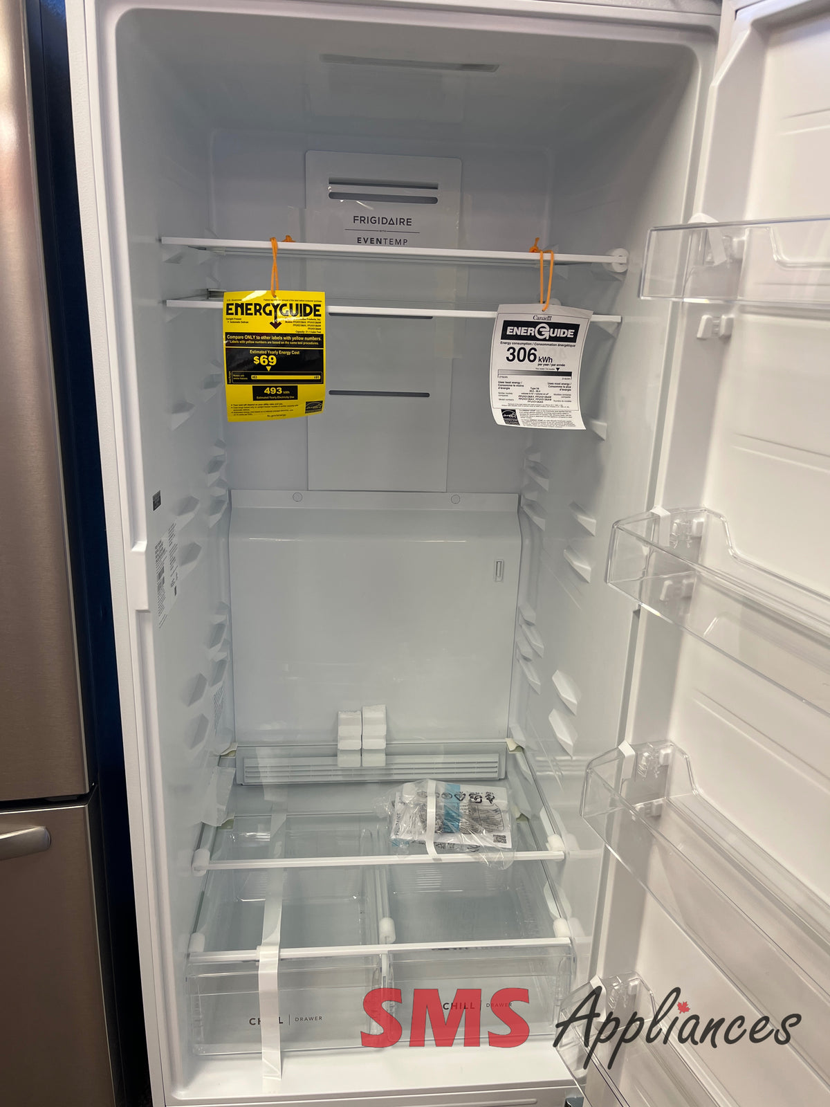 Open Box Freezers FFUV2136AW Frigidaire - Image 2
