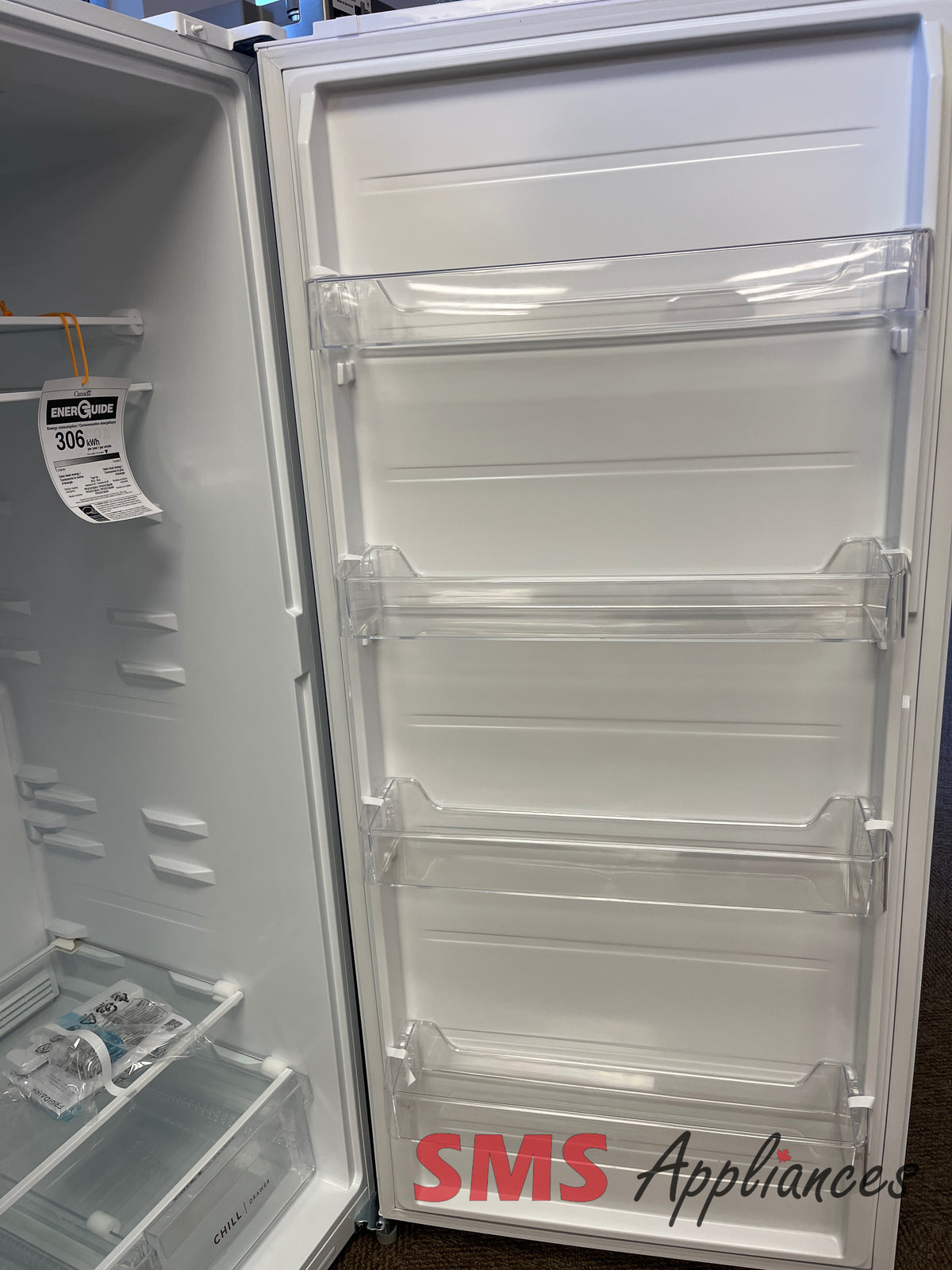 Open Box Freezers FFUV2136AW Frigidaire - Image 3