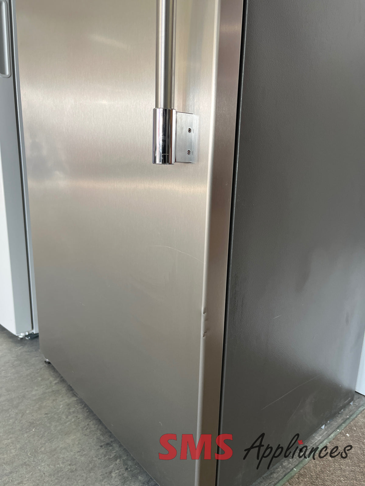 Open Box Freezers FPFU19F8WF Frigidaire - Image 6