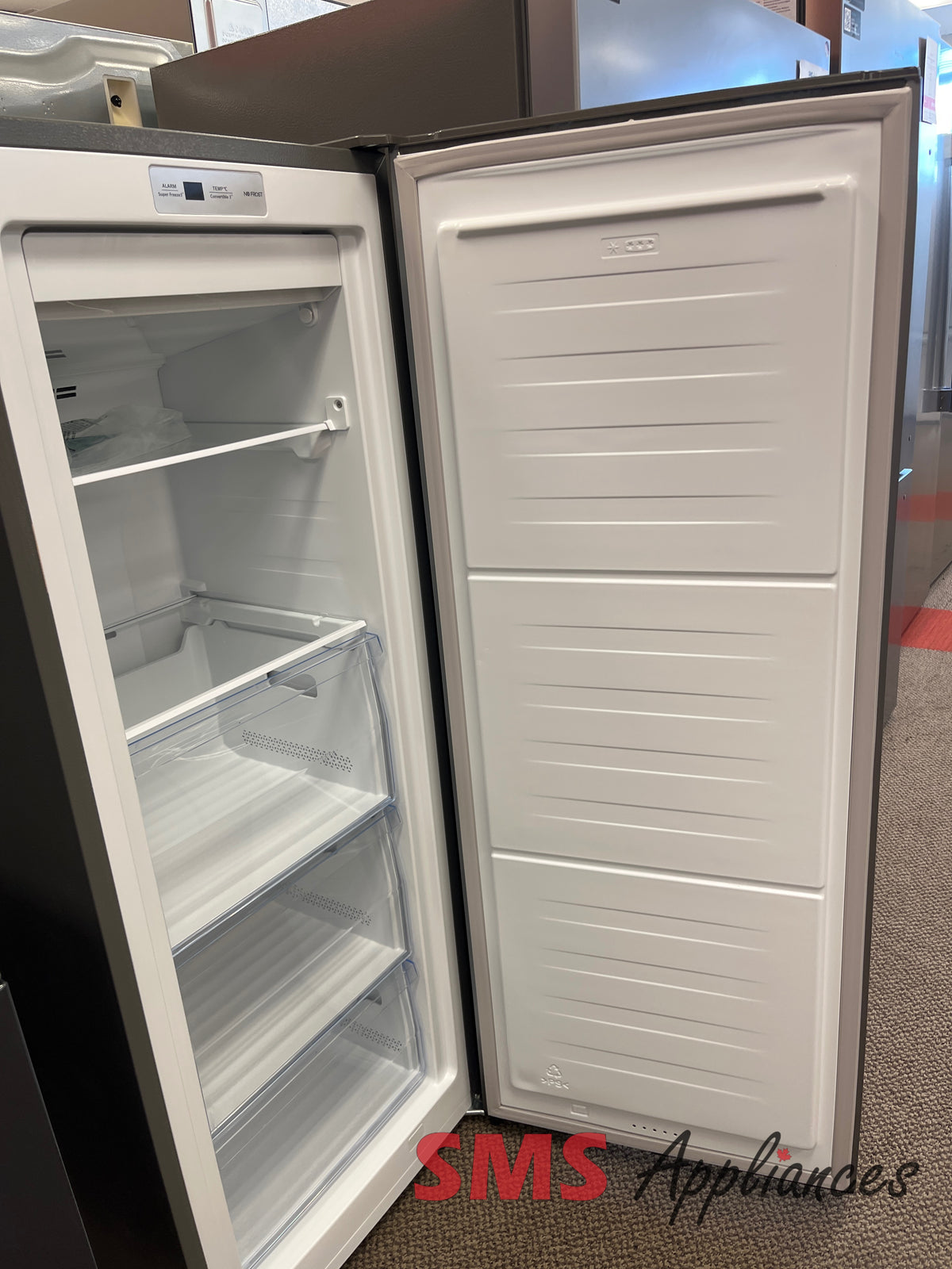Open Box Freezers FV06C7ASE Hisense - Image 3