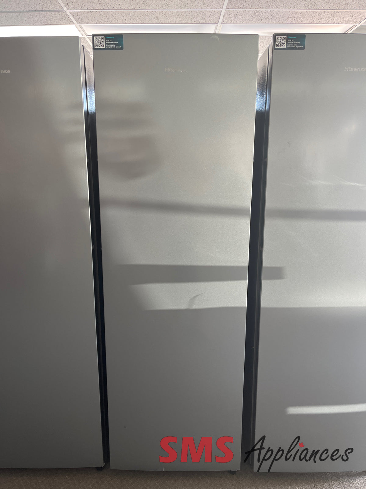 Open Box Freezers HFU101N1AVE Hisense - Image 1