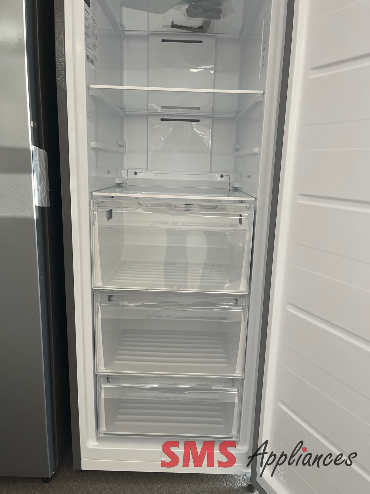 Open Box Freezers HFU101N1AVE Hisense - Image 3