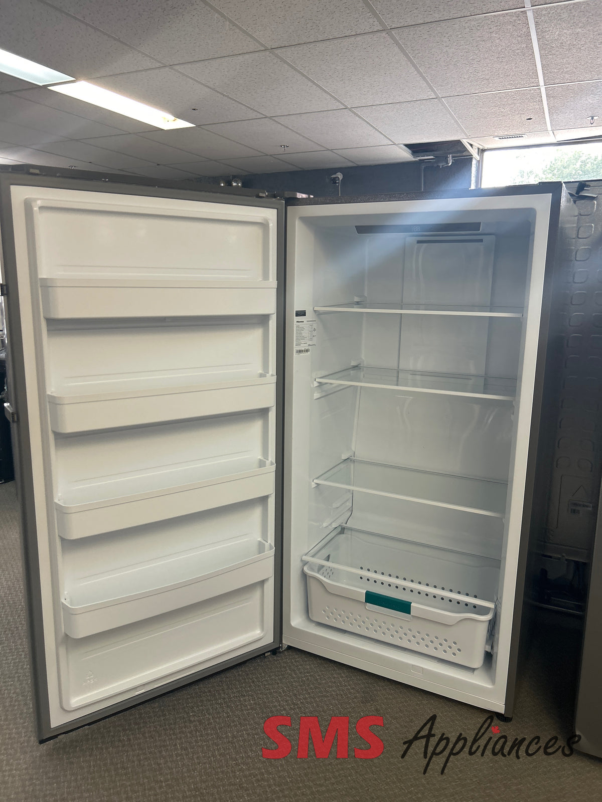 Open Box Freezers HFU171N1AVE Hisense - Image 2