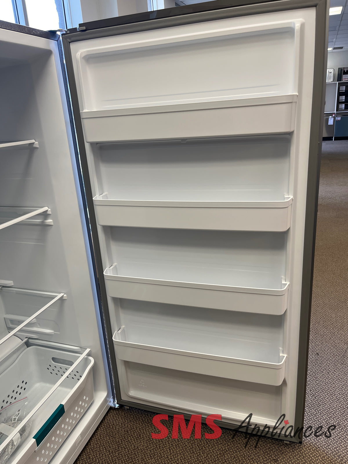 Open Box Freezers HFU171N1AVE Hisense - Image 3