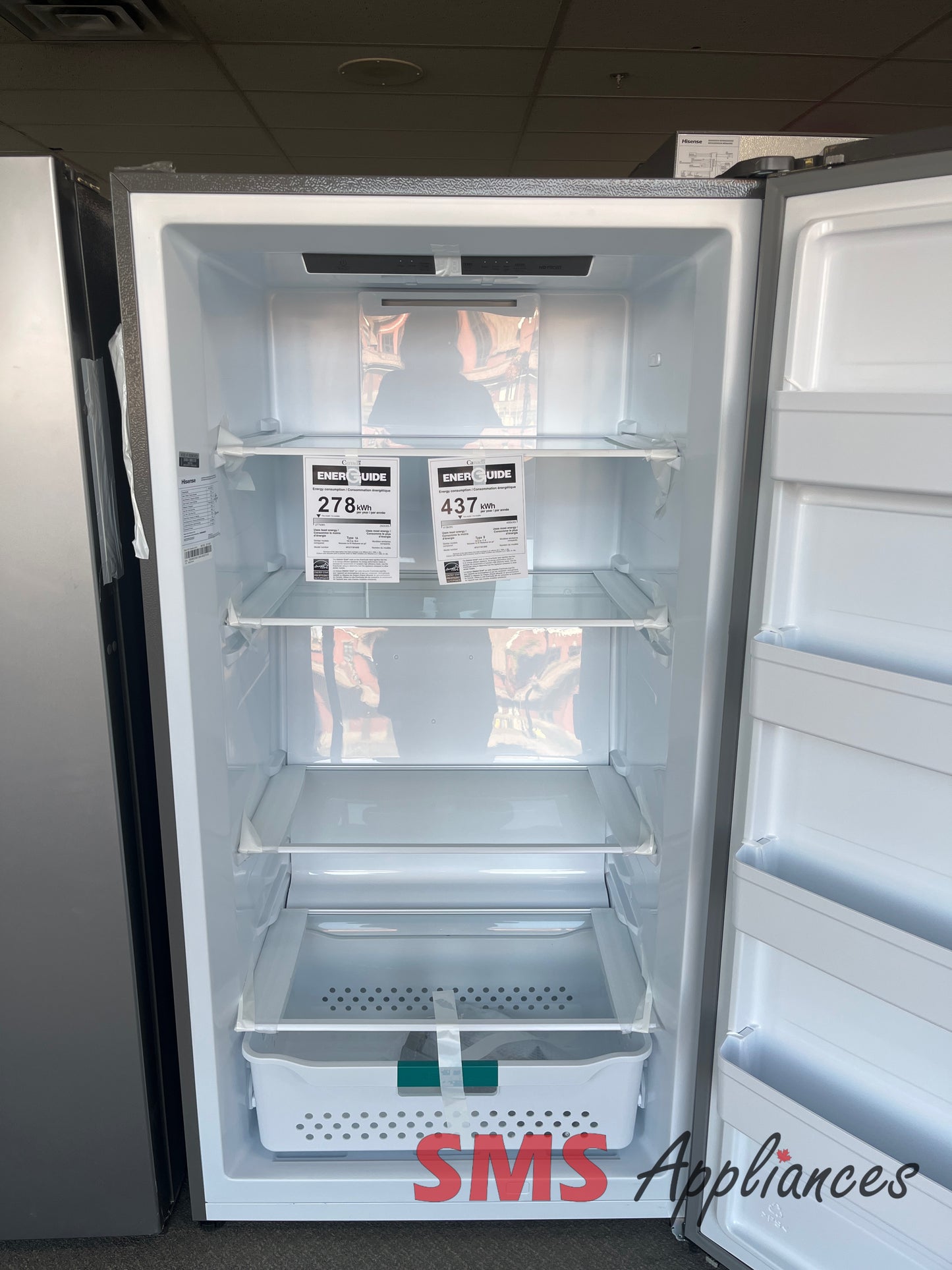 Open Box Freezers HFU171N1AVE Hisense - Image 3