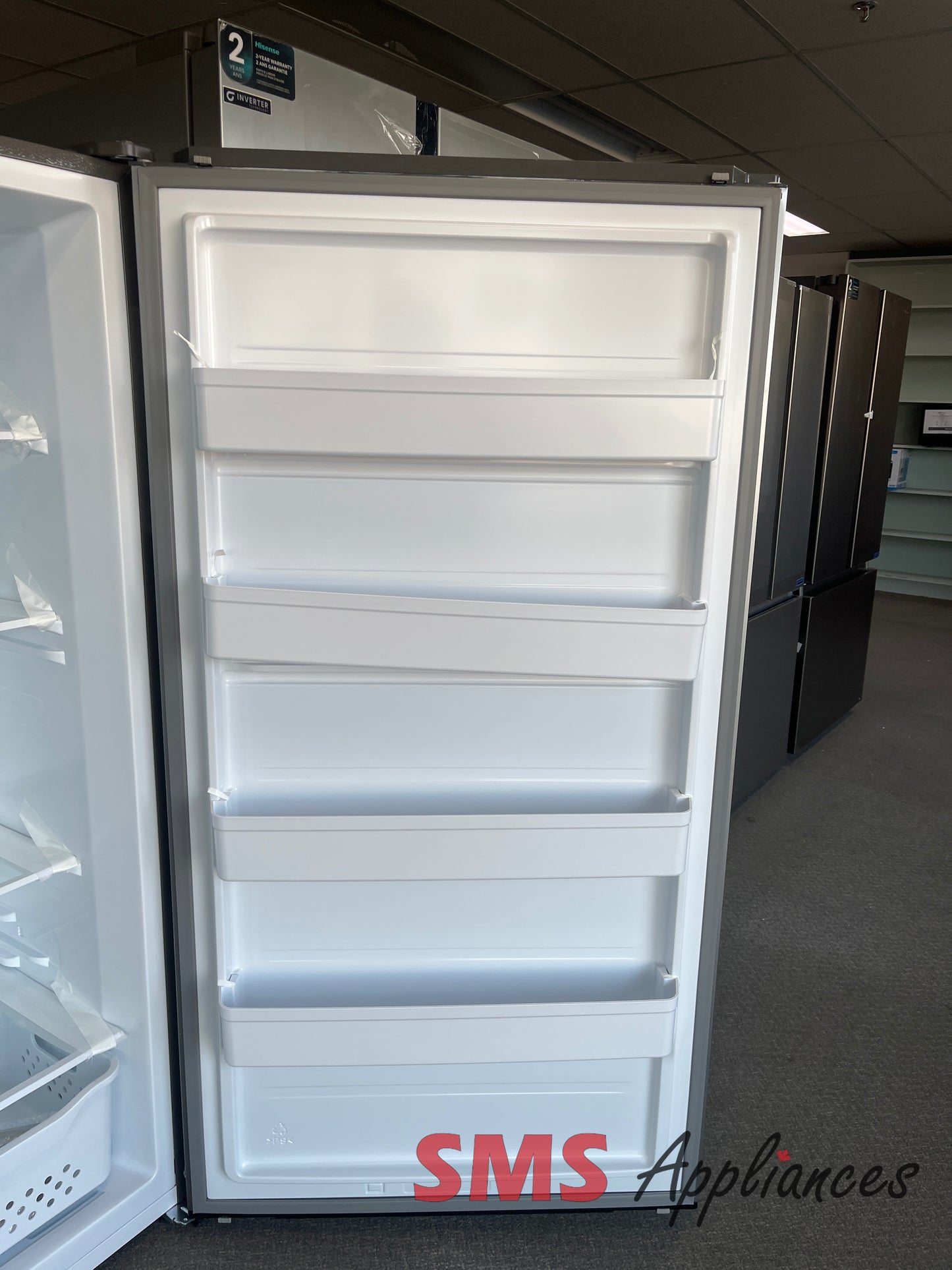 Open Box Freezers HFU171N1AVE Hisense - Image 4