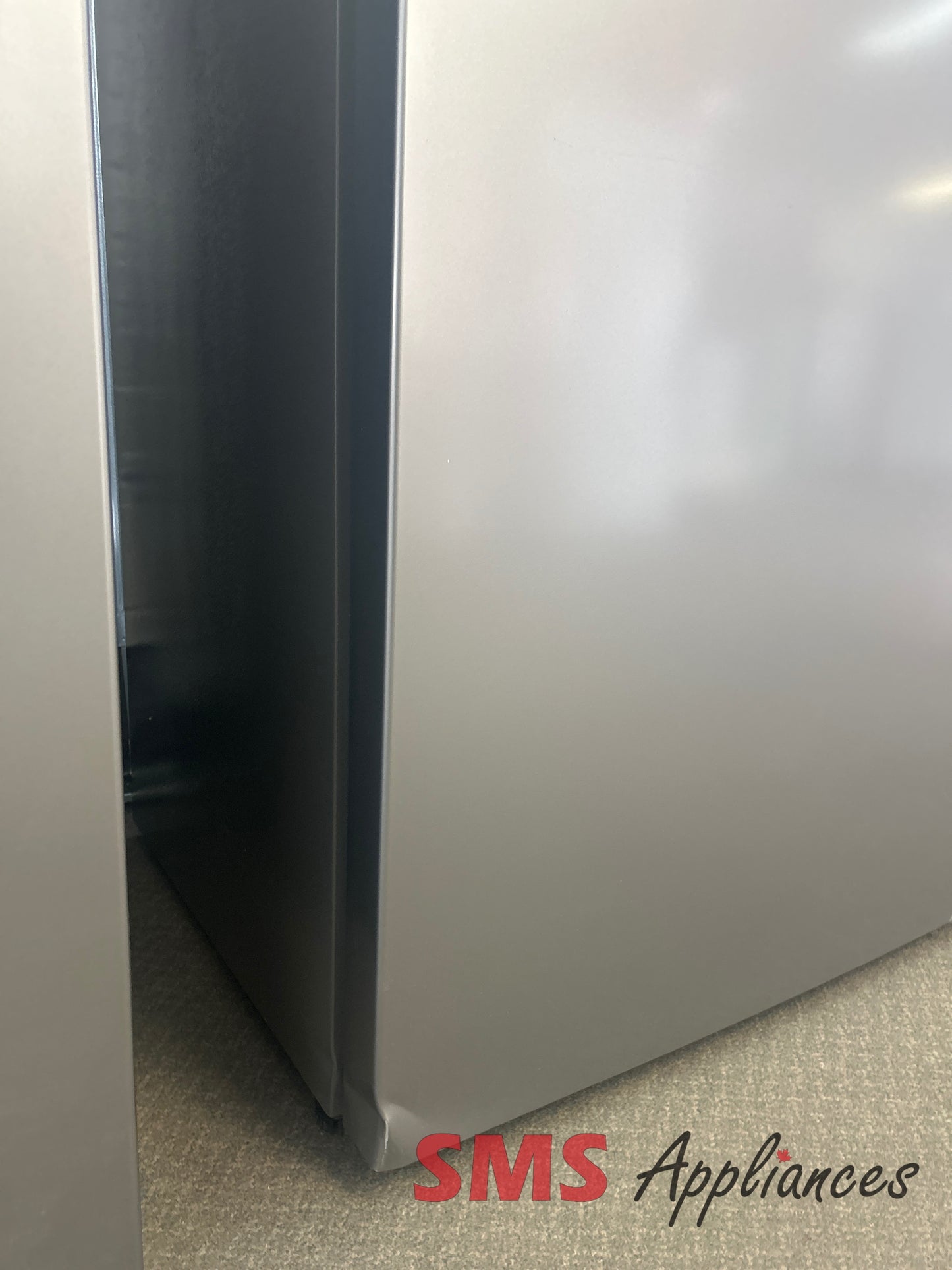 Open Box Freezers HFU171N1AVE Hisense - Image 5