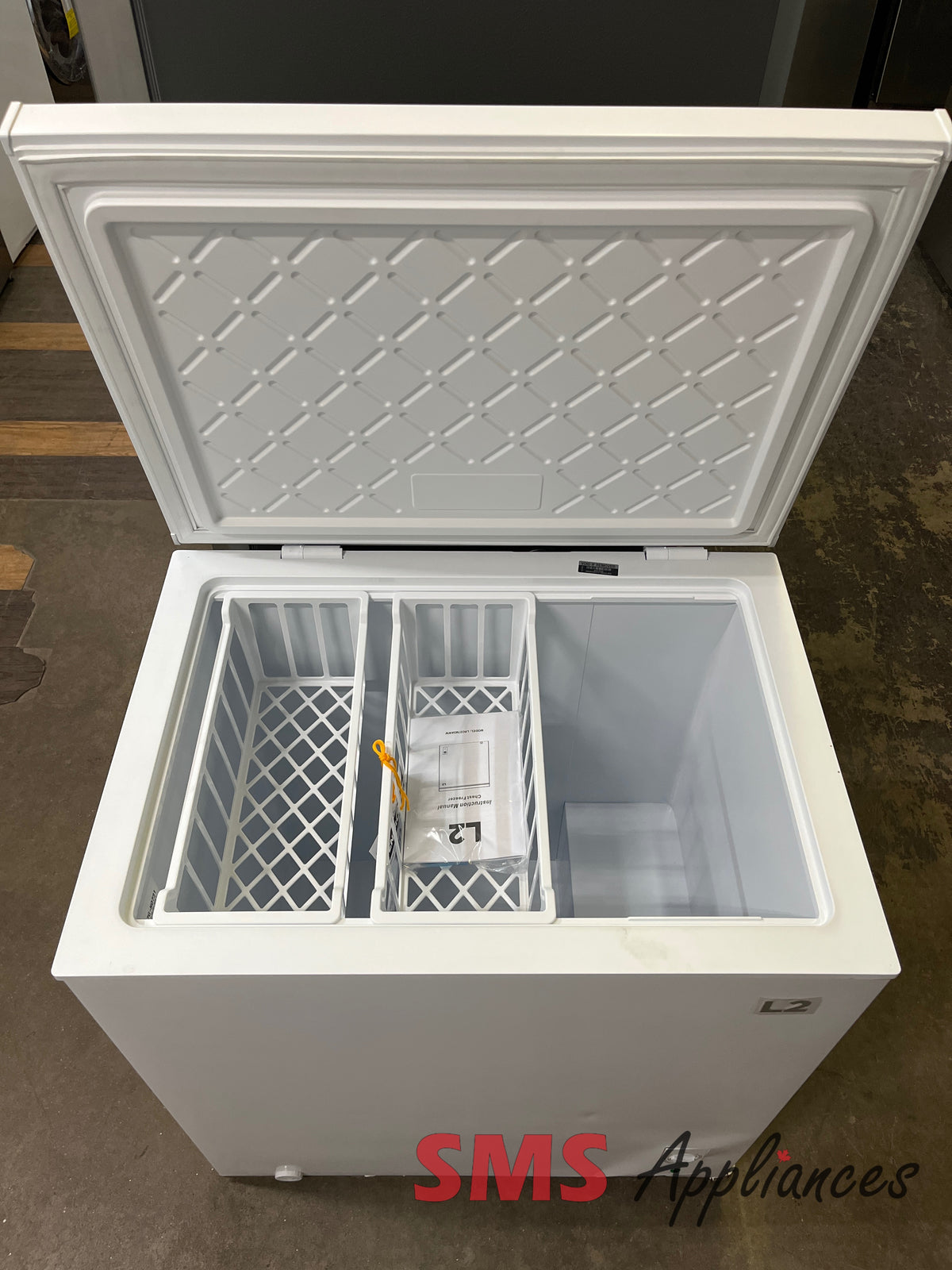 Open Box Freezers LRC07M3AWW L2 - Image 2