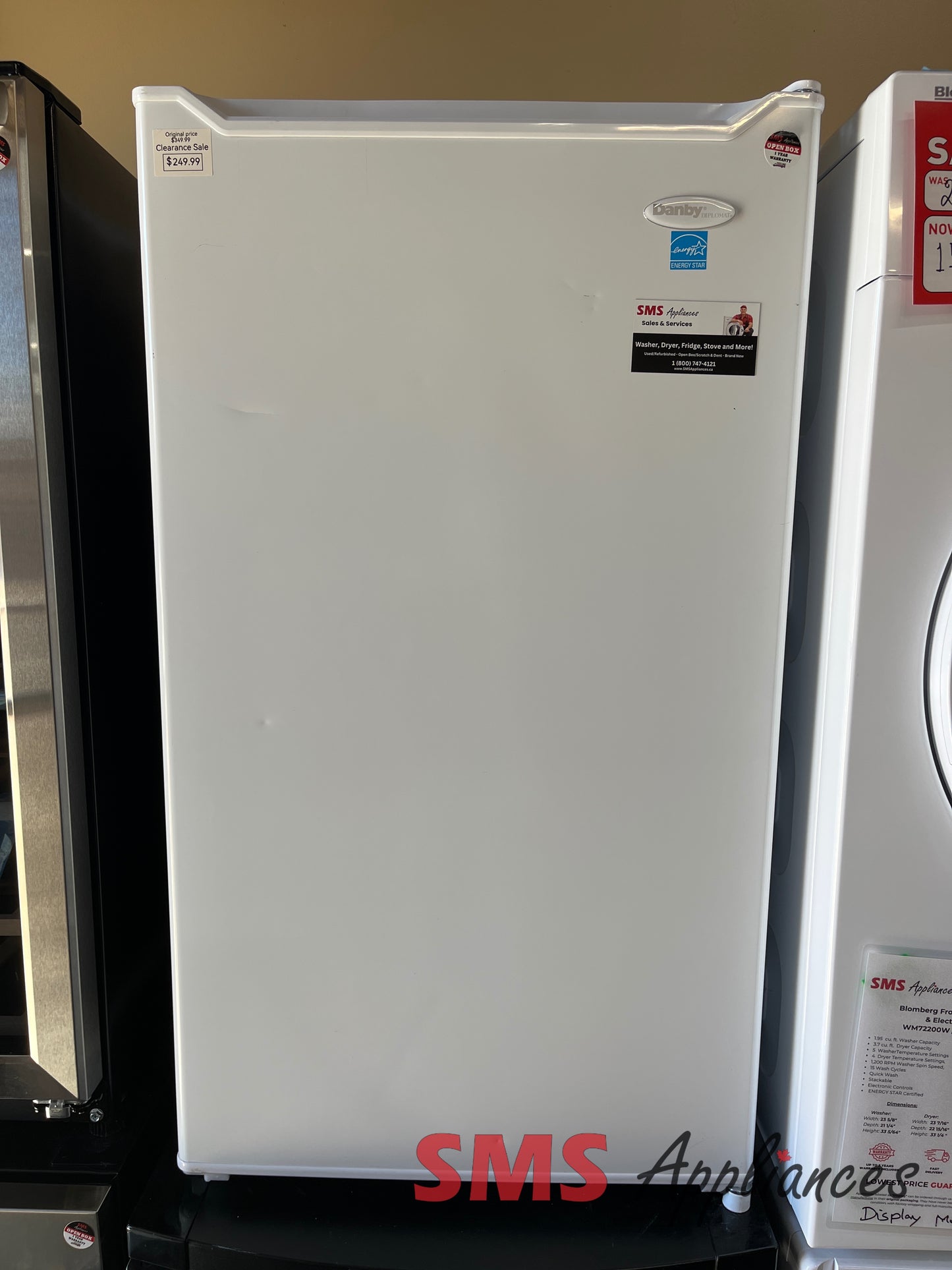 Open Box Fridges DCR033B1BM Danby diplomat - Image 1