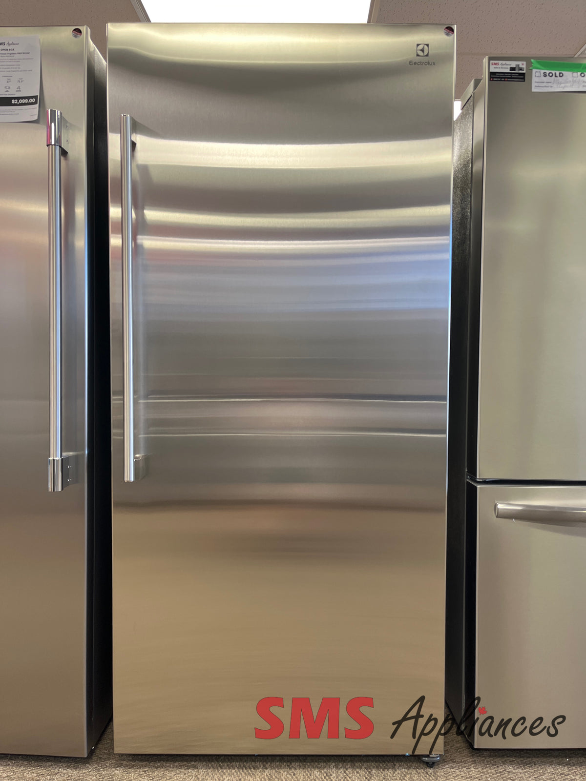 Open Box Fridges EI33AR80WS Electrolux - Image 1