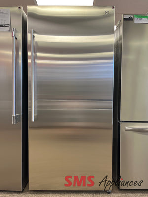 Open Box 33" Fridge Electrolux EI33AR80WS