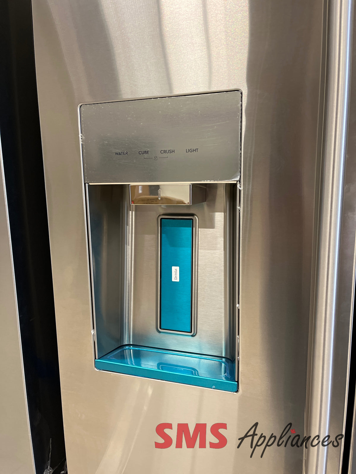 Open Box Fridges ERFC2393AS Electrolux - Image 2